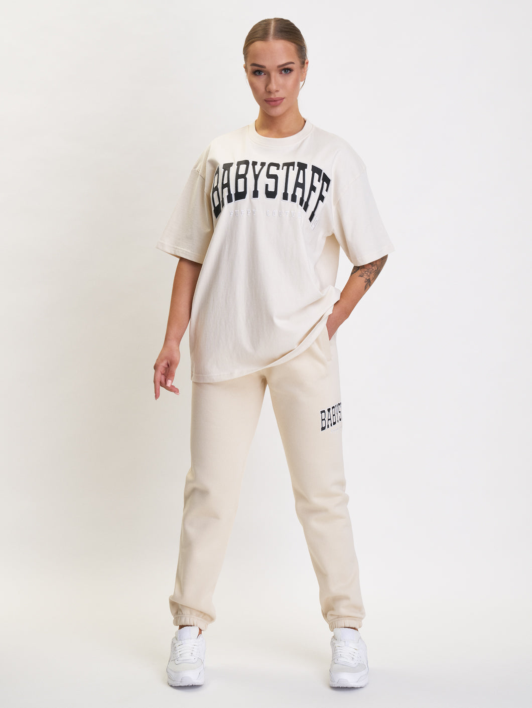 Babystaff College Oversize T-Shirt Cream