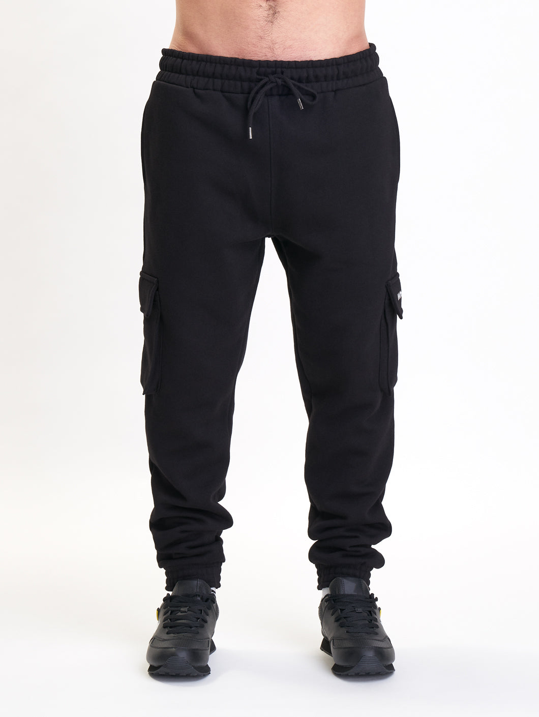 Whoshotya Classic Cargo Pants Black